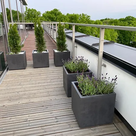 Daire Esplanaadi With Roof Terrace Pärnu
